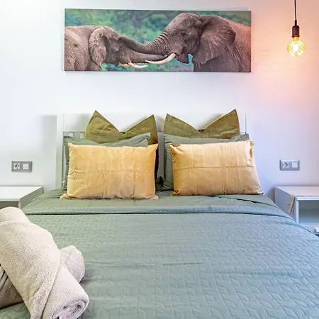 Montana By Dream Homes Tenerife Apartment *